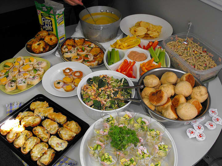 Croton residents have organized two free pot luck dinners to help offset costs of eating out for families without power. 