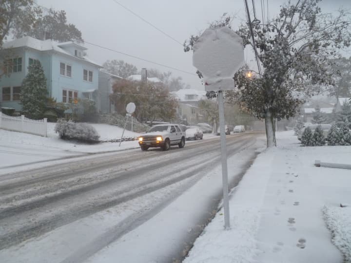 Yonkers Police are giving residents tips to stay safe in the event of a snow emergency.