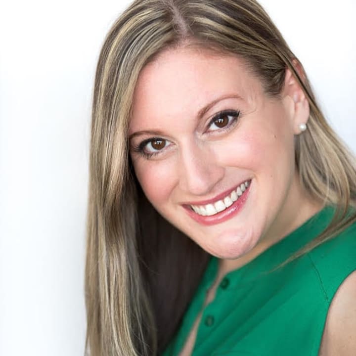 Robyn Cucurullo O&#x27;Brien also serves on the board of the Hope For Change Foundation, a Westchester-based charitable organization that raises money for breast cancer research through theatrical performances and other events.