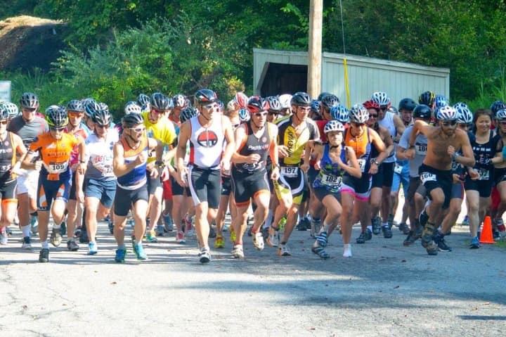 Competitors at the start of the 2014 Church Tavern Biathlon. 