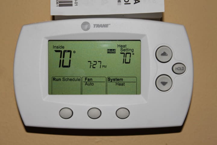 Automatic thermostats like this could help to keep energy costs down.