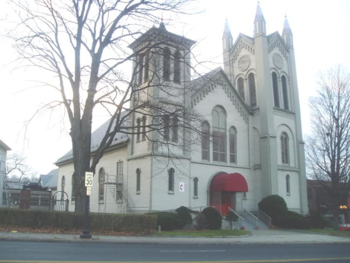 Norwalk United Methodist Church and East Avenue United Methodist Church will hold a joint Vacation Bible School.