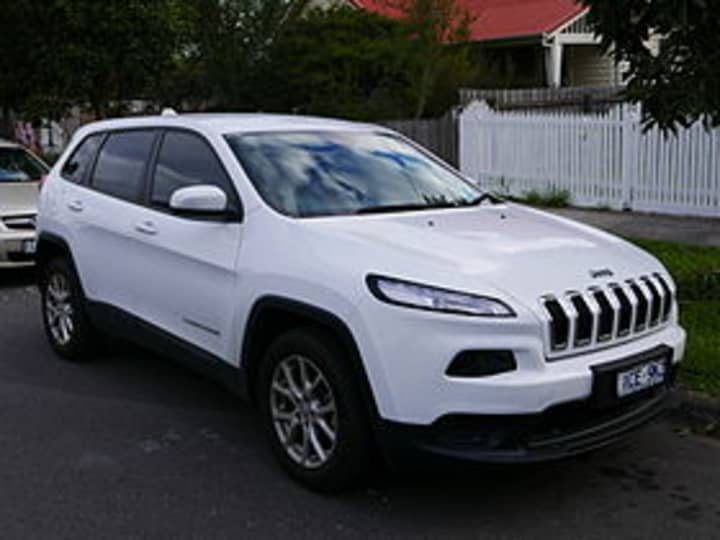 Two security experts were able to access the computer of a Jeep Cherokee and shut the vehicle down remotely. 