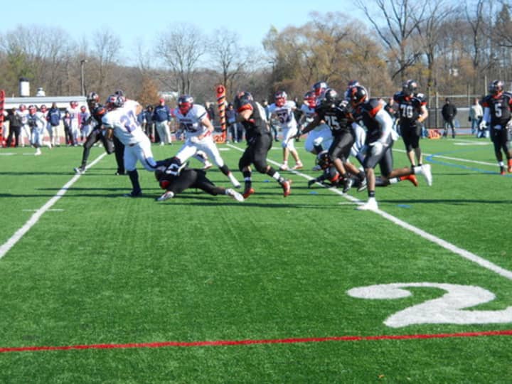 Stepinac (white) and White Plains will meet for the 42nd time in their Thanksgiving Day Turkey Bowl game.