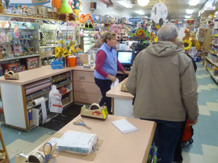 Customers filed in and out of Miller&#x27;s in Mamaroneck on Black Friday.
