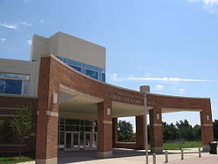 The Center for Global Studies, housed at Brien McMahon High School, is an inter-district, international studies magnet school that focuses upon Arabic, Chinese and Japanese language, history, and culture.
