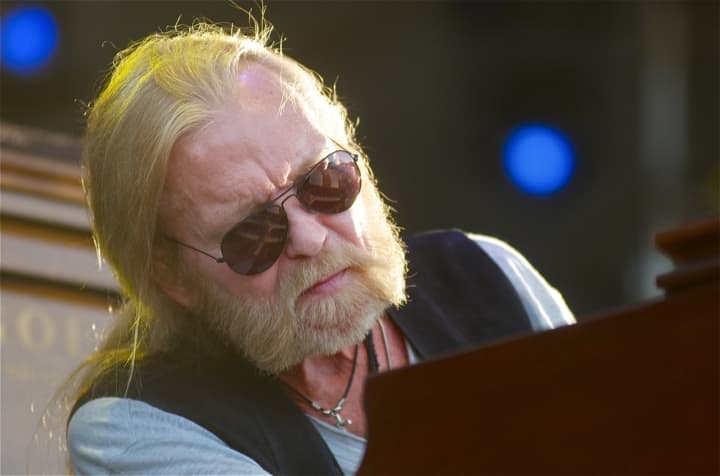 Greg Allman and his band play Allman Brothers classics, as well as solo material from throughout his storied career.