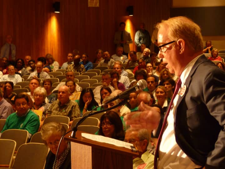 One of several meetings that drew a large turnout of White Plains residents, many of them opposed to redevelopment of the Ridgeway Country Club into a private school. White Plains Common Council is expected to take a final vote on Wednesday.