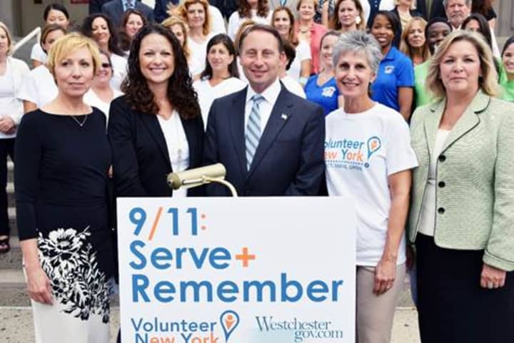 County Executive Rob Astorino and officials who took part in 9/11 National Day of Service in 2014.
