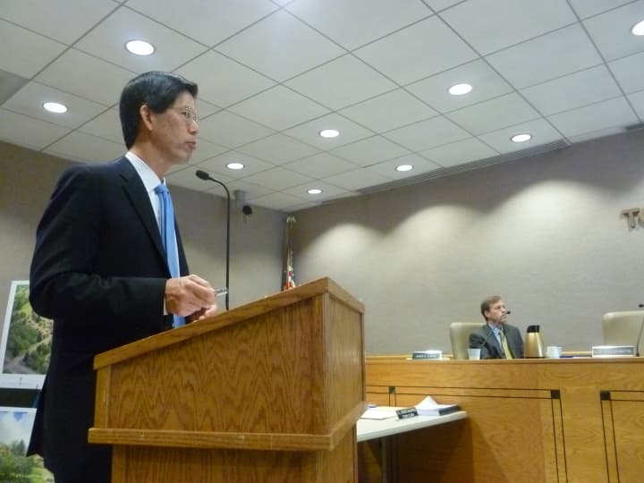 Andrew Tung, a planning and engineering consultant for the planned new uses on the site, on Tuesday presented the company&#x27;s proposal for a retail center at Chappaqua Crossing to the New Castle Planning Board.