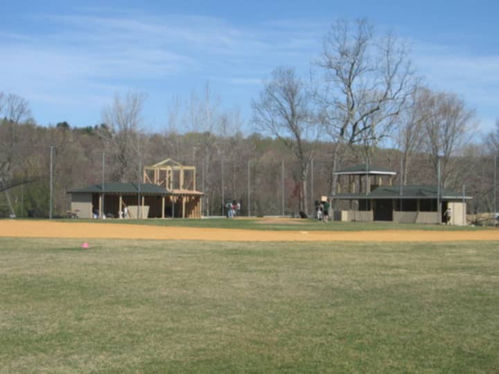 The temporary dome would protect Yorktown&#x27;s Navajo baseball fields from the harsh winter weather.