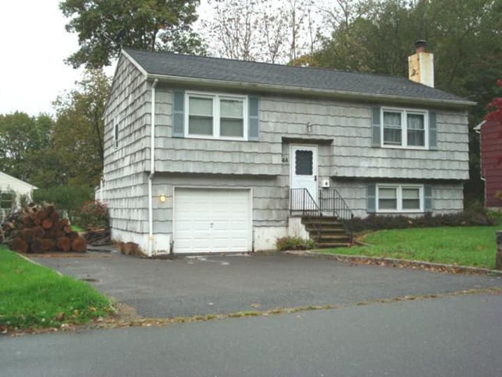 This single-family home on Purcell Drive recently sold for $175,299 in Danbury. 