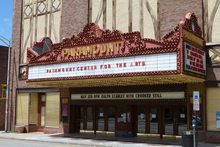 The closing of the Paramount Theater made our Top Stories of 2012 list. 