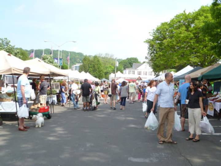 For the first time , the Pleasantville Farmers&#x27; Market will be moving inside this weekend. 