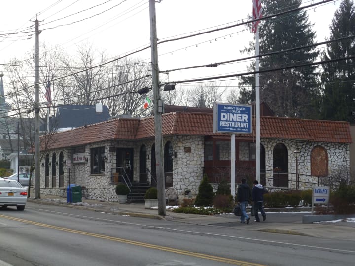 The Mount Kisco Planning Board gave the Mount Kisco Coach Diner&#x27;s expansion plan its unanimous approval Tuesday.