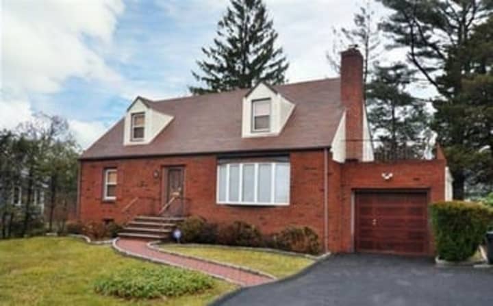 This Hartsdale house on Poe Street is having an open house this weekend.