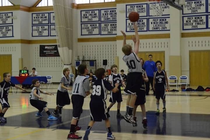 New Canaan children are invited to compete in a free throw shooting competition Sunday at New Canaan High School.