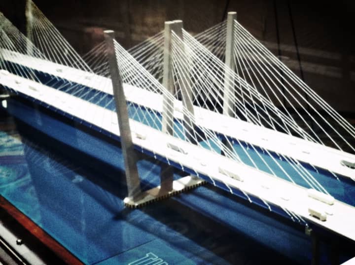 State officials showcased a 3-D model of the new Tappan Zee Bridge during a meeting in Tarrytown on Monday.