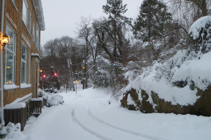 A nor&#x27;easter blanketed Westchester County in several inches of snow early Saturday.
