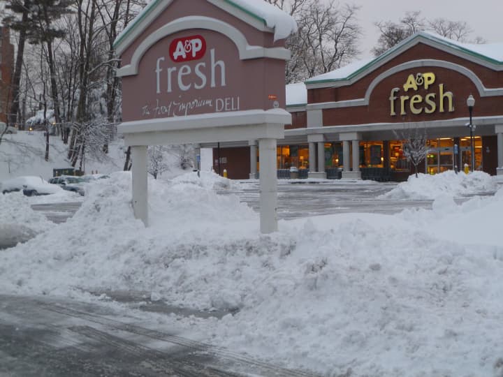 The Hastings A&amp;P parking lot was plowed early Saturday morning.