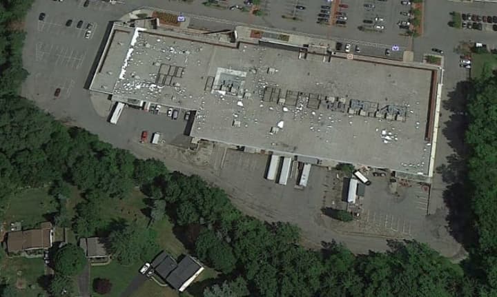 Planet Storage has proposed to fix up the rear of the main Staples Plaza building and use the basement area for self-storage.