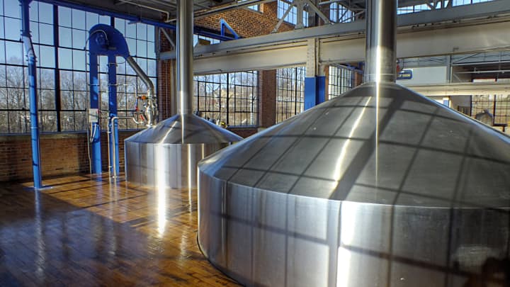 Two Roads Brewing Company is Fairfield Countys largest brewery and brewpub. 