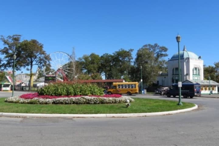 A petition to keep Rye Playland an amusement park has gained more than 1,200 signatures since being launched.