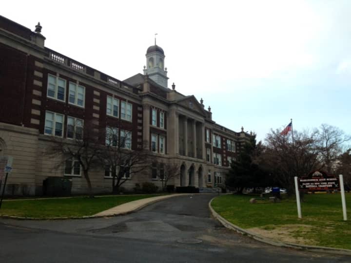 Mamaroneck and Rye Neck Schools received grades from the New York Campaign for Achievement Now.