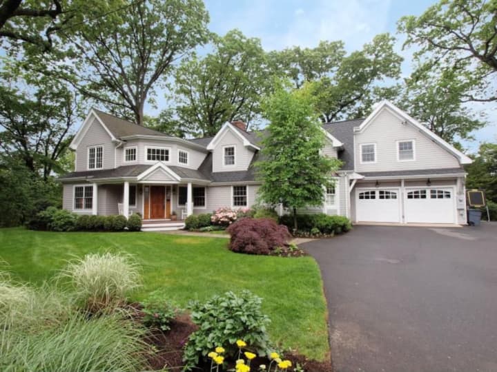 This single-family home on Phillips Lane in Darien recently sold for $1,615,000, according to the Town Clerk&#x27;s office.