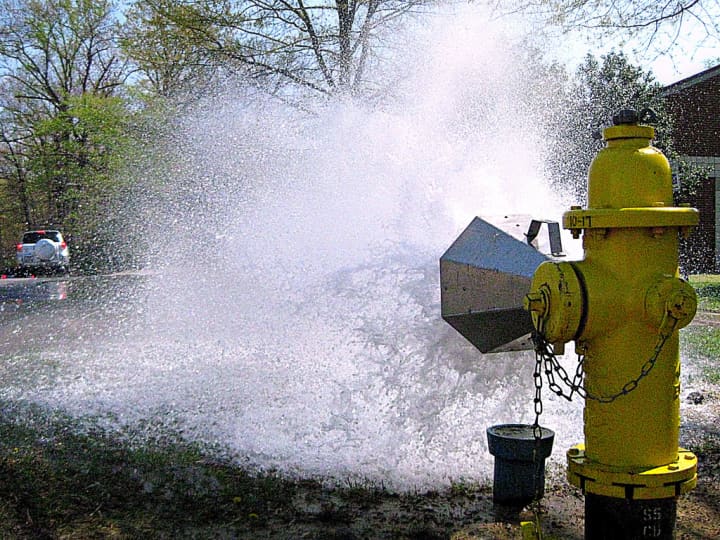 Mount Vernon water officials will be flushing hydrants around the city.