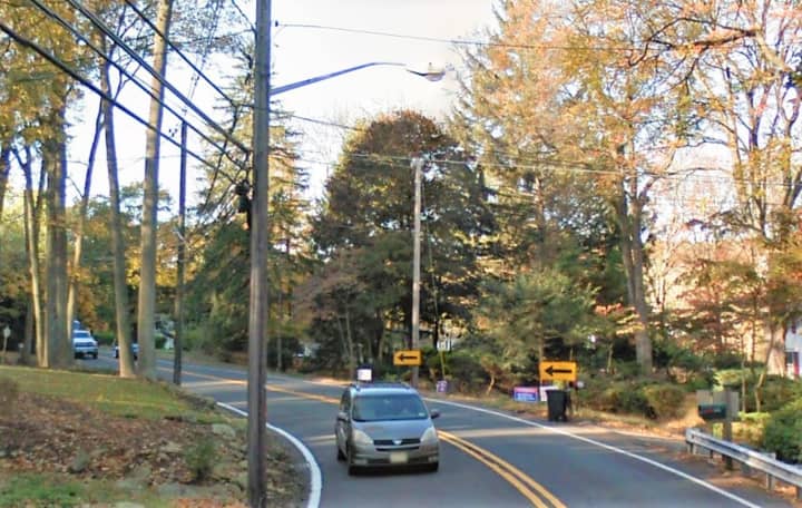 Officers responding to Saturday’s crash on Ramapo Valley Road near Pawnee Avenue “located parts to a dark-colored 2017 Infinity Q50 and followed a trail in the roadway.&quot;
