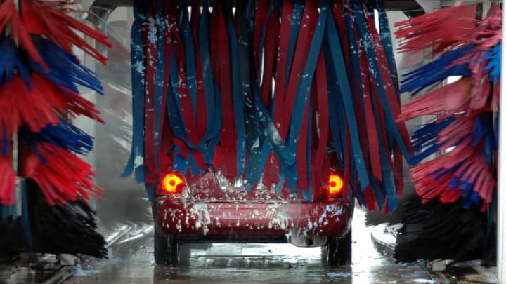 A car wash.&nbsp;