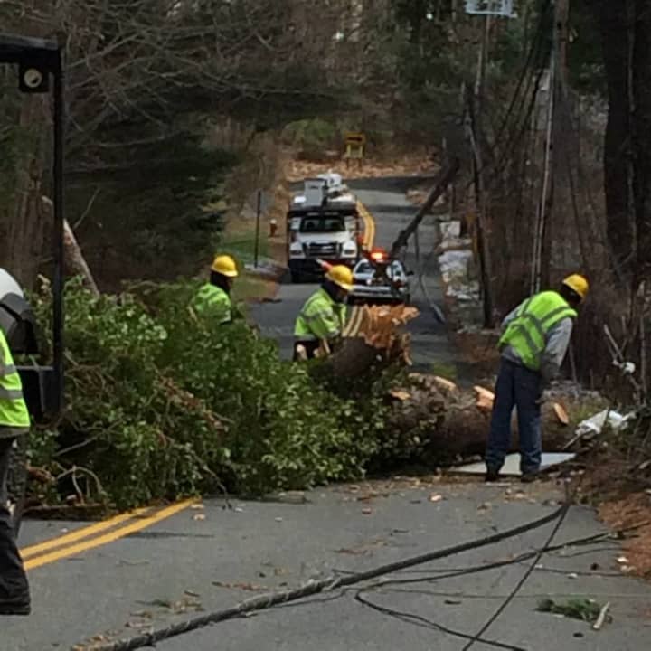 Orange and Rockland crews are repairing the damage from a downed tree at Summit Park Rd.