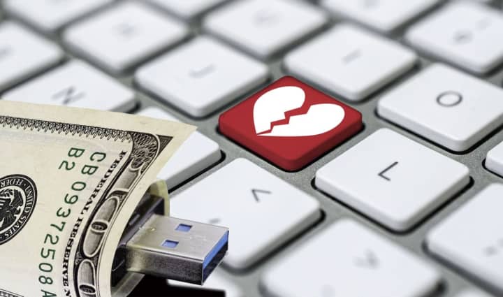 According to the Federal Trade Commission, a staggering $1.3 BILLION was lost by 70,000 victims of romance scams across the country last year.
  
