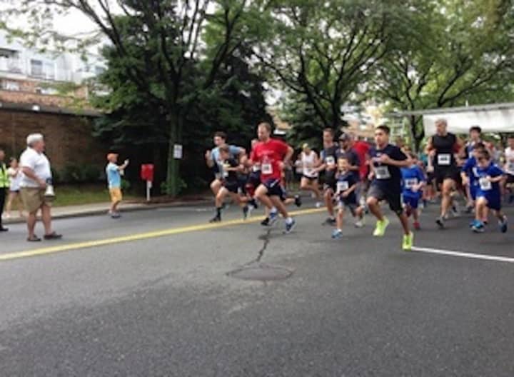 Runners at the Tuckahoe Road Race Challenge last year.