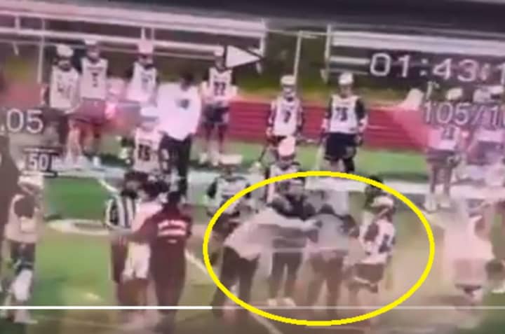 Video shows the incident in the Bosco-St. Joe&#x27;s game in Ramsey.