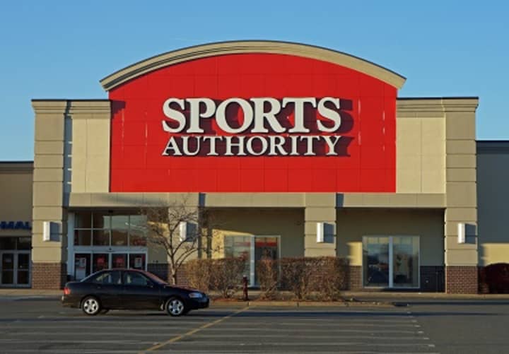 Retail athletic gear purveyor Sports Authority will try to sell all of its assets and close all of its stores during a sale on May 16.
