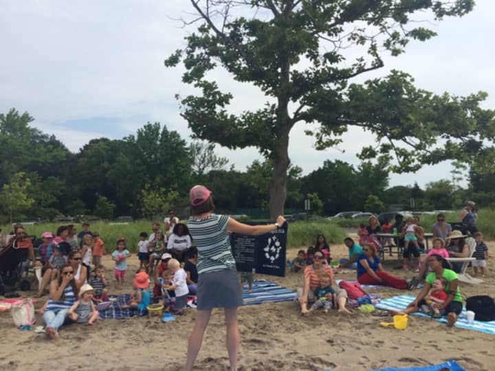The Darien Library will host a series of family story times at Weed Beach during the summer.