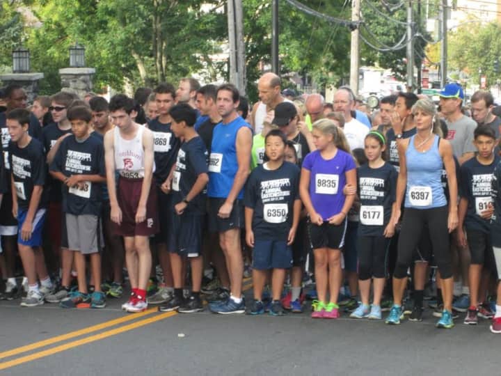 Runners at the starting line for the Eastchester 5K last year.
