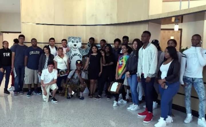 Students from New Rochelle, Mount Vernon and Nelson Mandela high schools enjoyed a three-day, two night college tour funded by the Westchester Community Foundation.