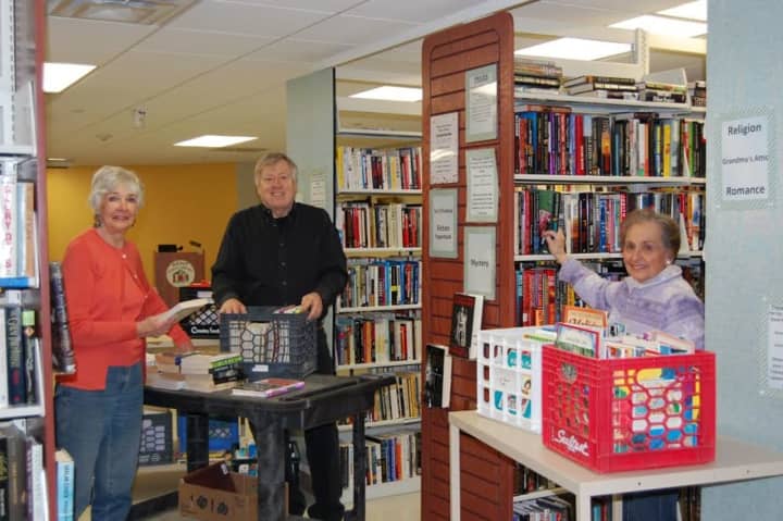The Kent Library is gearing up for its annual book sale this Friday and Saturday. It is expanding the event to include a Bargain Bag Day and an Election Day special.