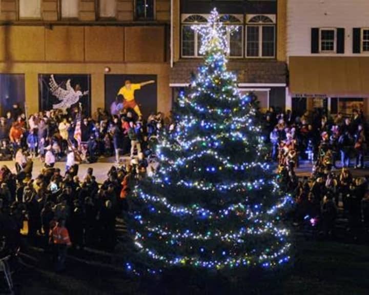 Holiday festivities in Poughkeepsie kick off Friday with a tree-lighting parade and fireworks display.