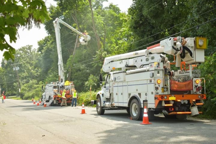 Crews worked through the weekend to restore power in the Hudson Valley.