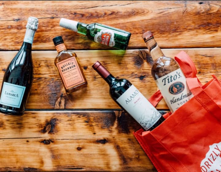 Shop for boozy beverages right from your smartphone or laptop with Drizly, which partners with local retailers to fill orders for pickup or delivery.