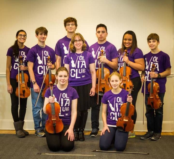 The Viola Club at Hoff-Barthelson Music School in Scarsdale will travel to Ohio to play in the American Viola Society Festival .