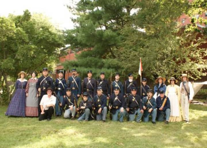 Saturday&#x27;s event will feature a live encampment of Company F of the Connecticut 14th Regiment. Re-enactors dressed in period clothing will display textiles and tools of the era, including those used by doctors and soldiers. 
