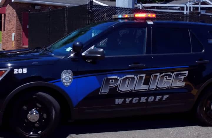 Wyckoff police got an assist from an off-duty officer from another jurisdiction.