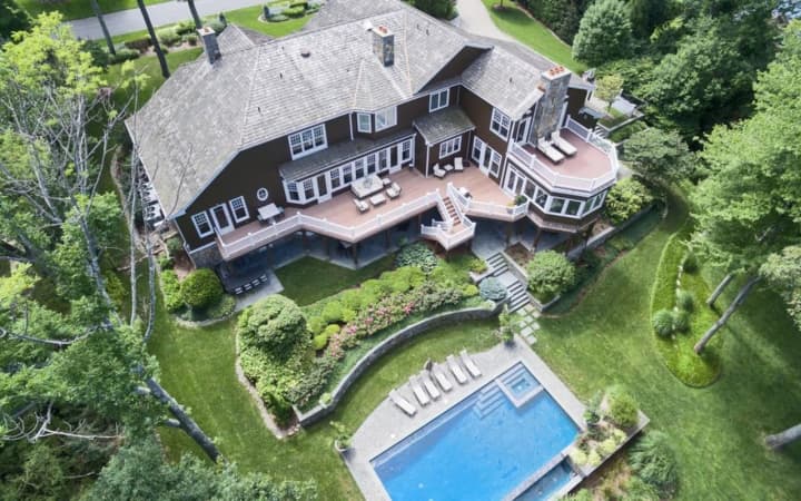 This Bergen County home is for sale for more than $1 million.