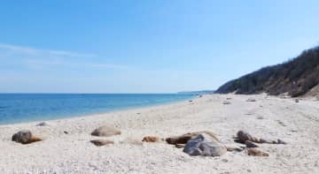 Two beaches on Long Island made the list of America’s favorite 100 secret beaches, according to a ranking by travel site Family Destinations Guide.