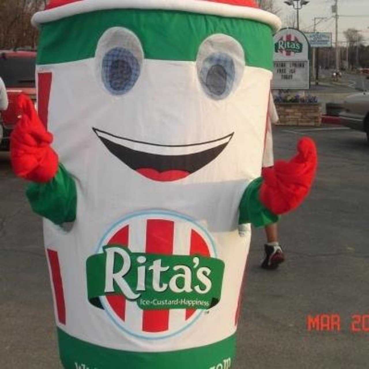 Rita's Italian Ice are closing their Hyde Park store.